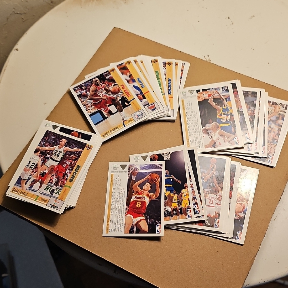Assorted Basketball Trading Cards